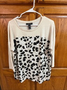 Style & Co. Beige and Black Leopard Print Long Sleeve Pullover Large